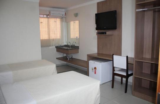 Hotel Express - Leva E Busca No Aeroporto Gratis 24 Horas Varzea Grande  Exterior photo